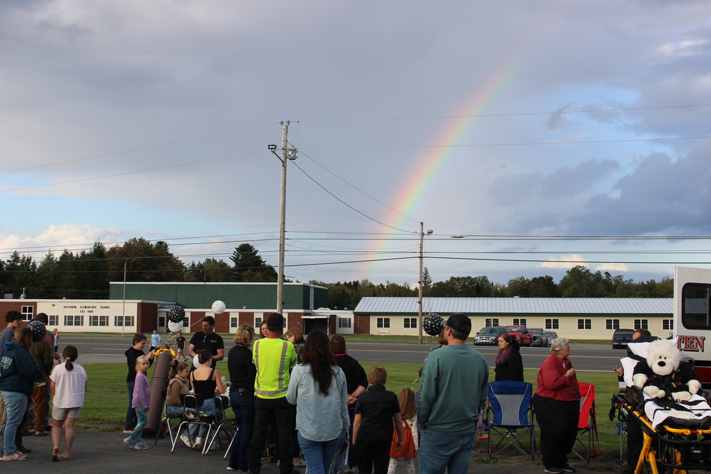 Crowd_Rainbow